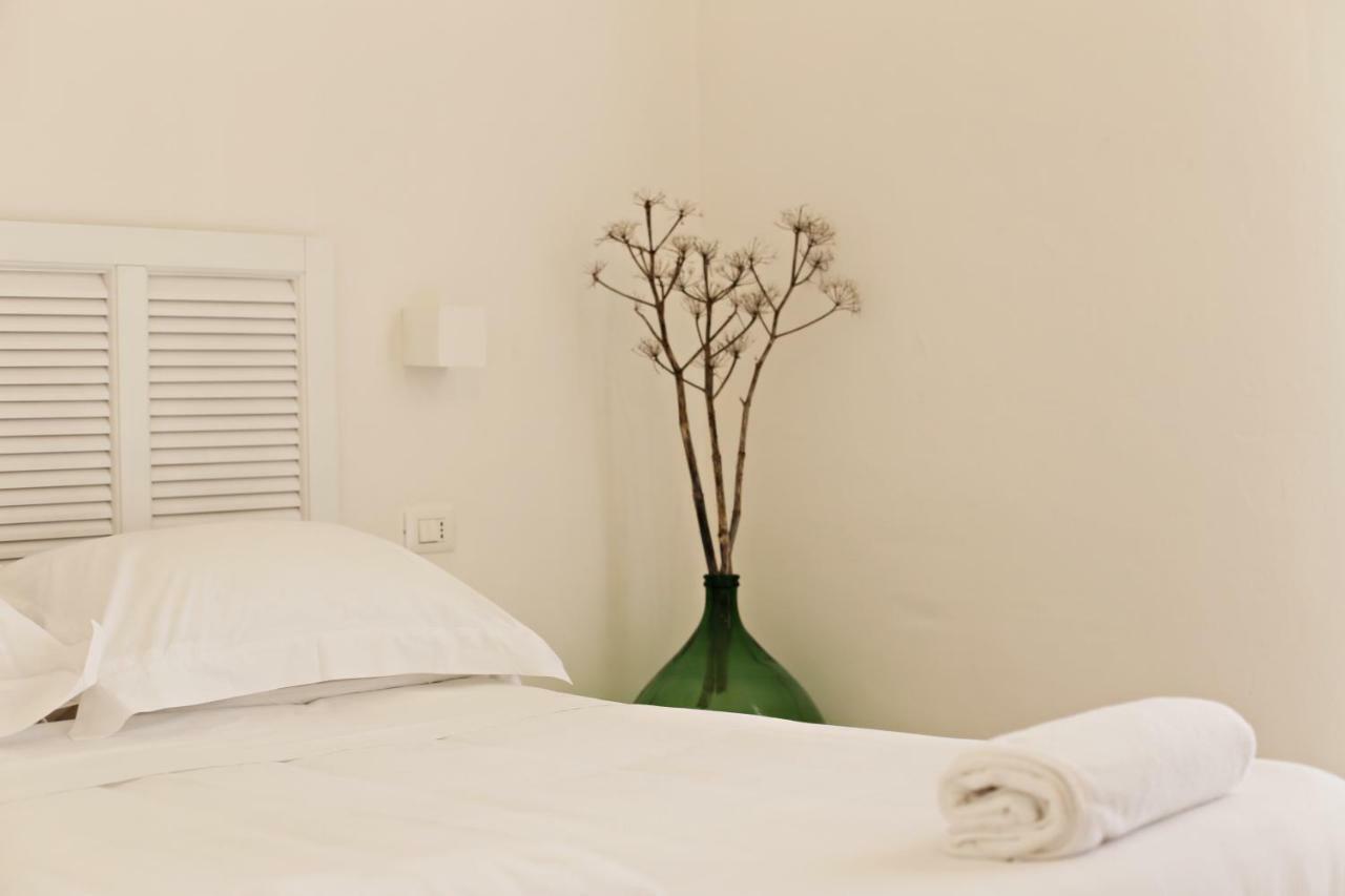 トラーニ La Mitria Bed & Breakfast エクステリア 写真
